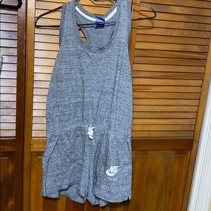 Gym vintage Nike romper